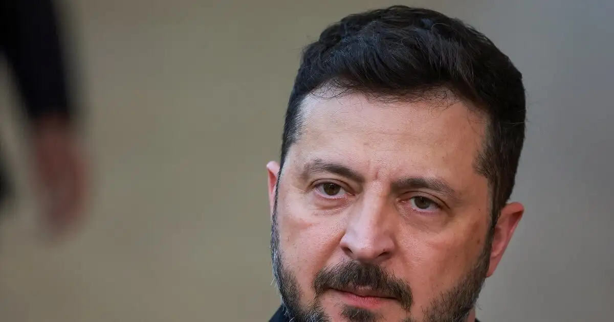 Напруженість між Києвом і Варшавою: Польський президент відкликав орден у Зеленського через УПА