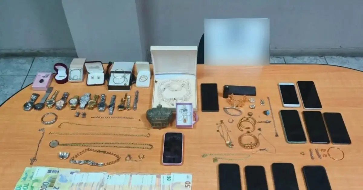 Грецька поліція знешкодила банду, що грабувала ювелірні магазини в Афінах та області