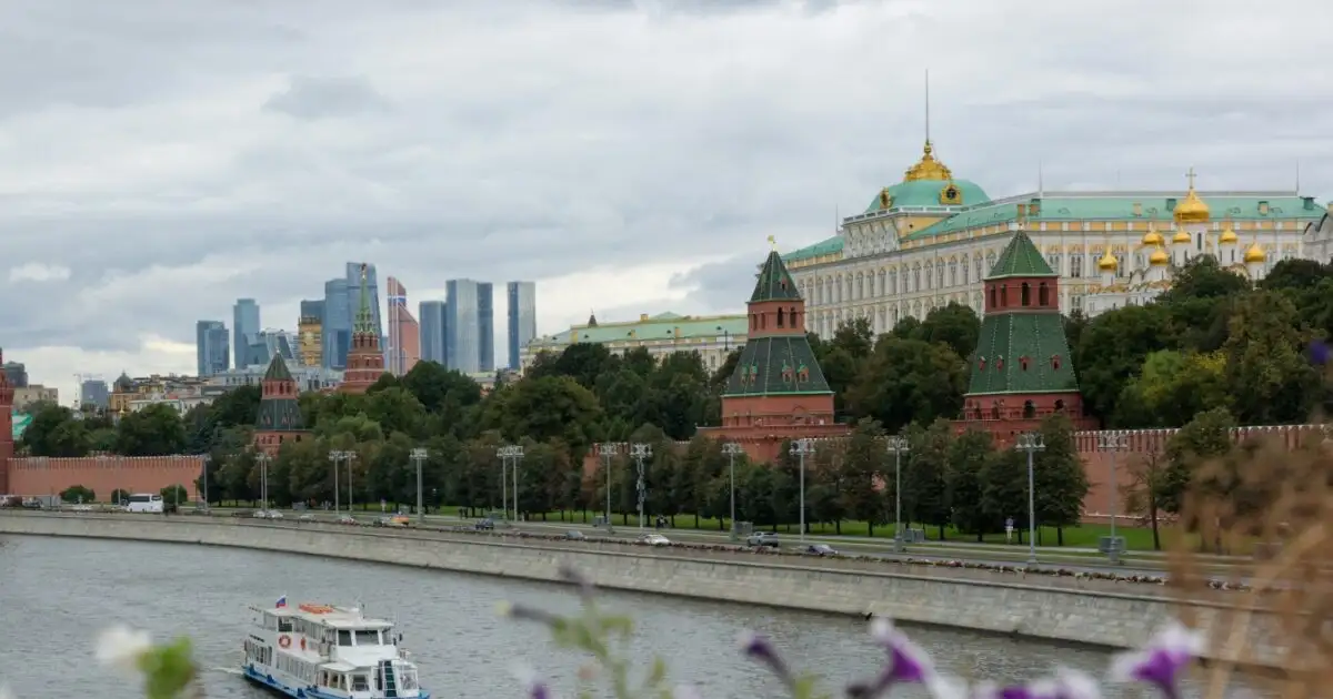 У Кремлі назвали Абу-Дабі можливим майданчиком для переговорів щодо України